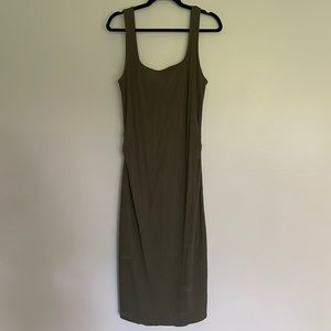 Old Navy- Maternity Dress- Olive Green- Size Large- Excellent Condition